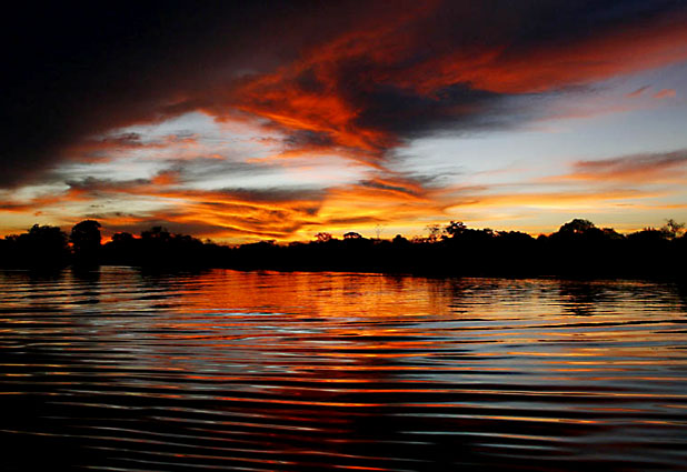 Amazonas, Cristi찼n Carvallo 