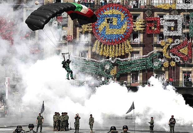 Desfile militar en Mexico 