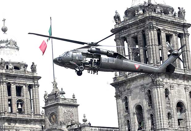Desfile militar en Mexico 
