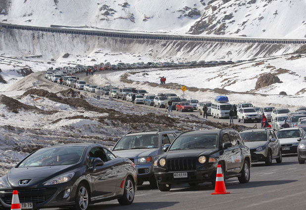 La "Marea Roja" cruzó la cordillera 