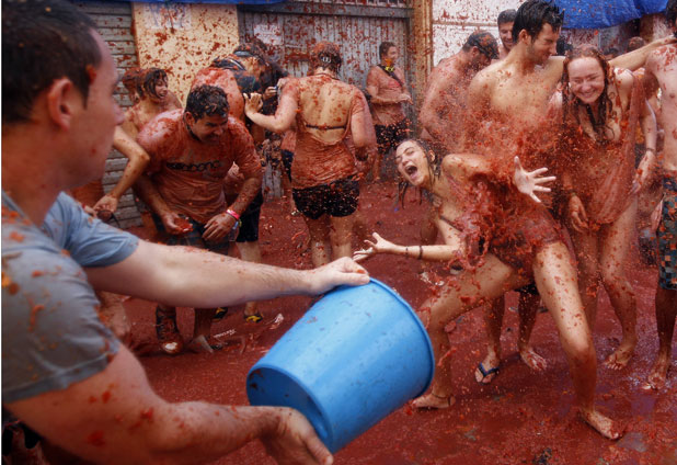 Comenzó la Tomatina 2011 