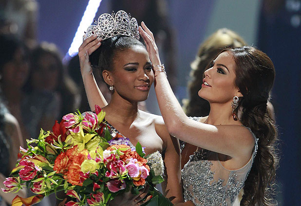 Angola gana Miss Universo 2011 