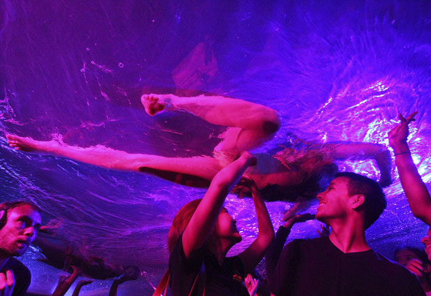 La belleza de FuerzaBruta 