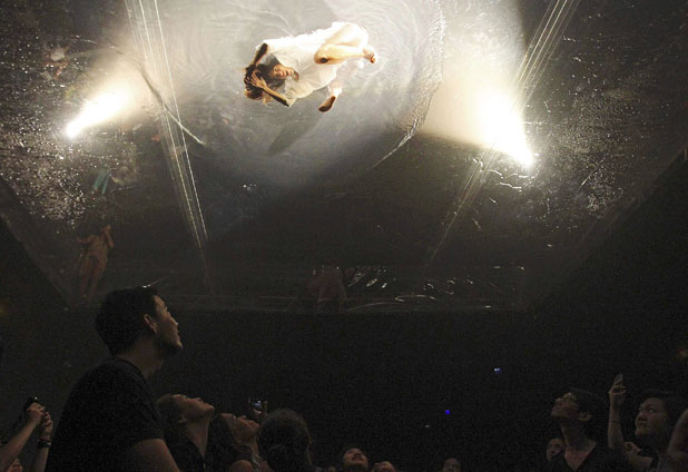 La belleza de FuerzaBruta 