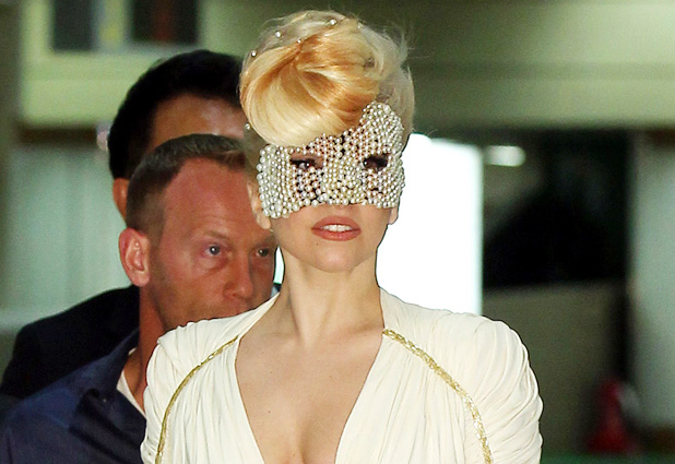 Controversial visita de Lady Gaga a Corea 