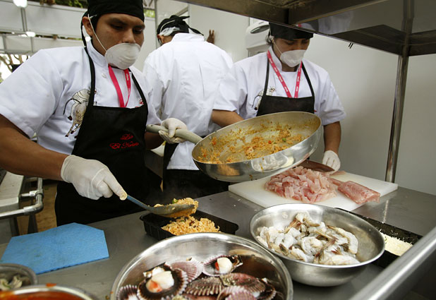 Feria gastronómica en Perú 