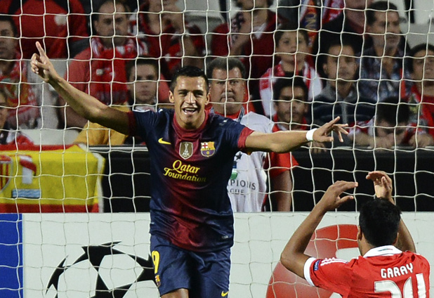 Alexis marca después de cinco meses en triunfo de Barcelona en la Champions League