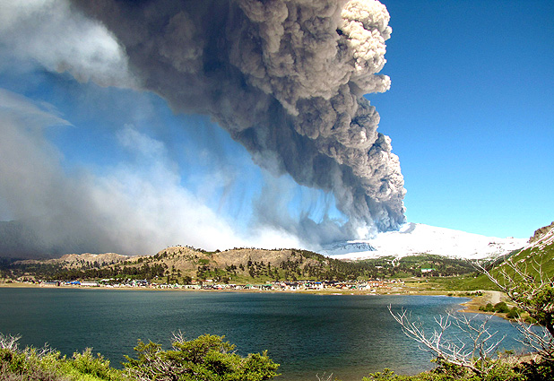 Preocupación en Argentina y Chile por volcán Copahue 