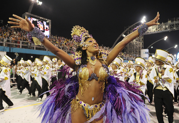 Carnaval en el Sambódromo de Anhembí, en Sao Paulo 